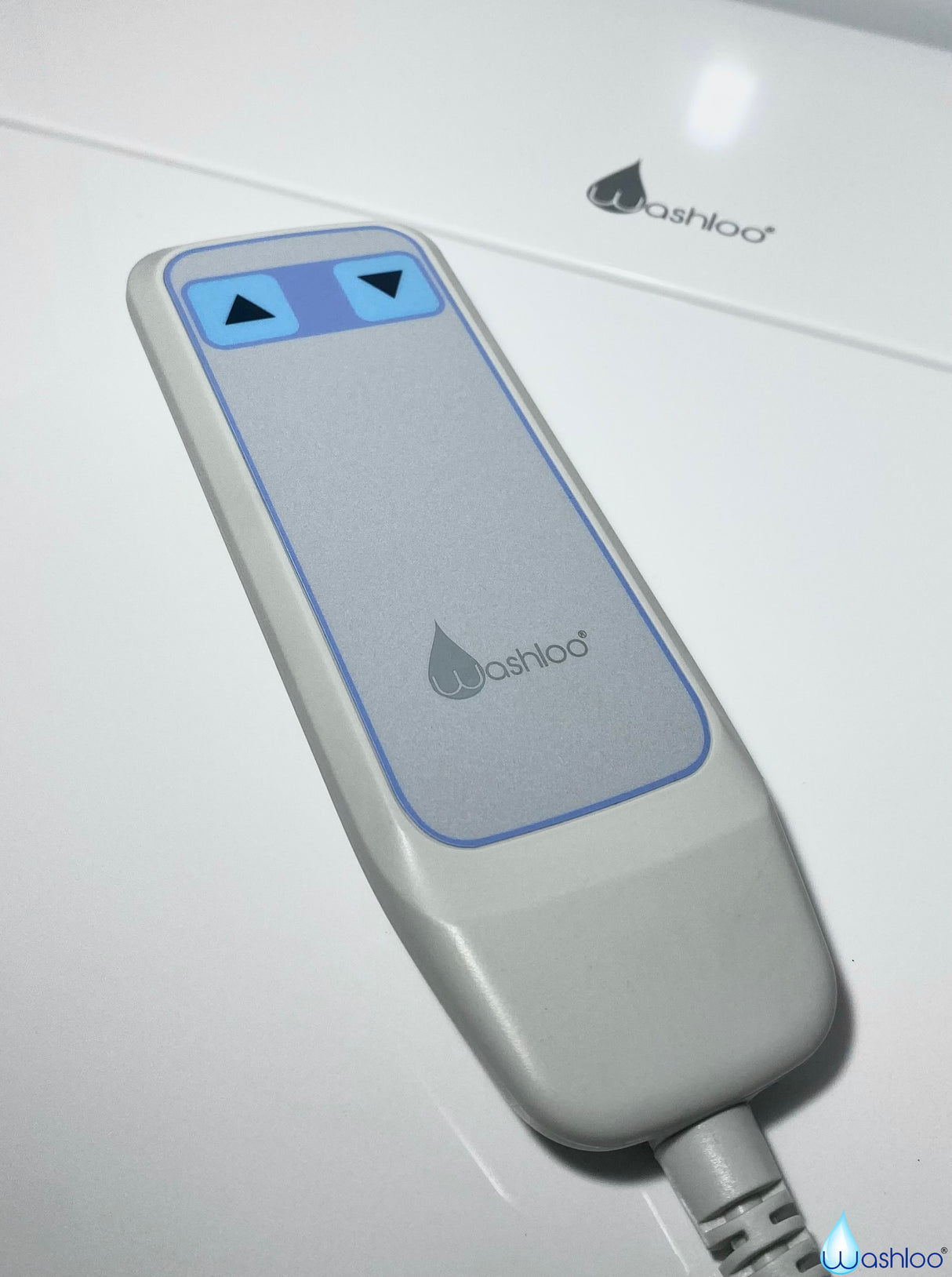 Washloo Levitate Adjustable Height Cistern & Smart Toilet