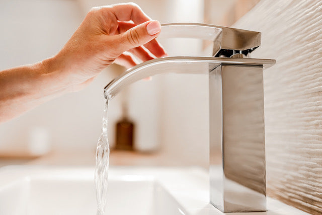 Are there smart toilets designed for UK homes with hard water and which suppliers offer them?