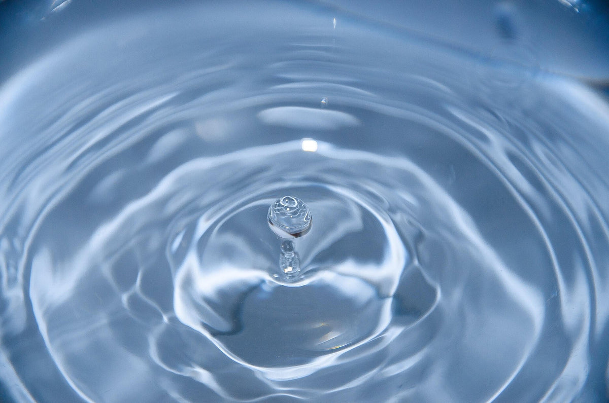 Preventing August Plumbing Crises: High-Velocity Jet Flushing vs Old Drainage Stacks